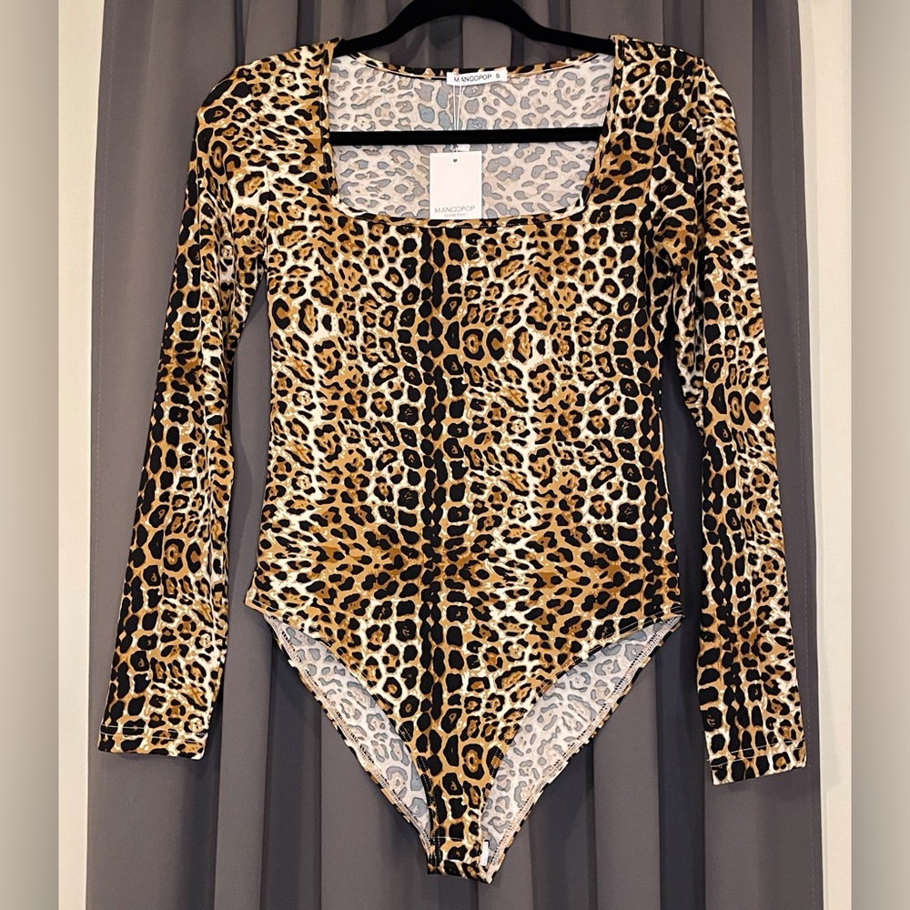 Long Sleeve Leopard Print Bodysuit Size Small
